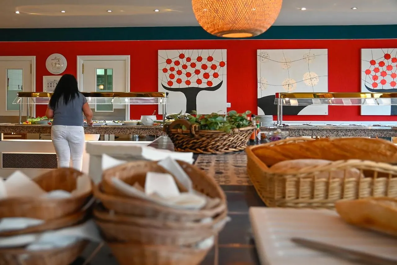 Hotel Pinos Playa Santanyi